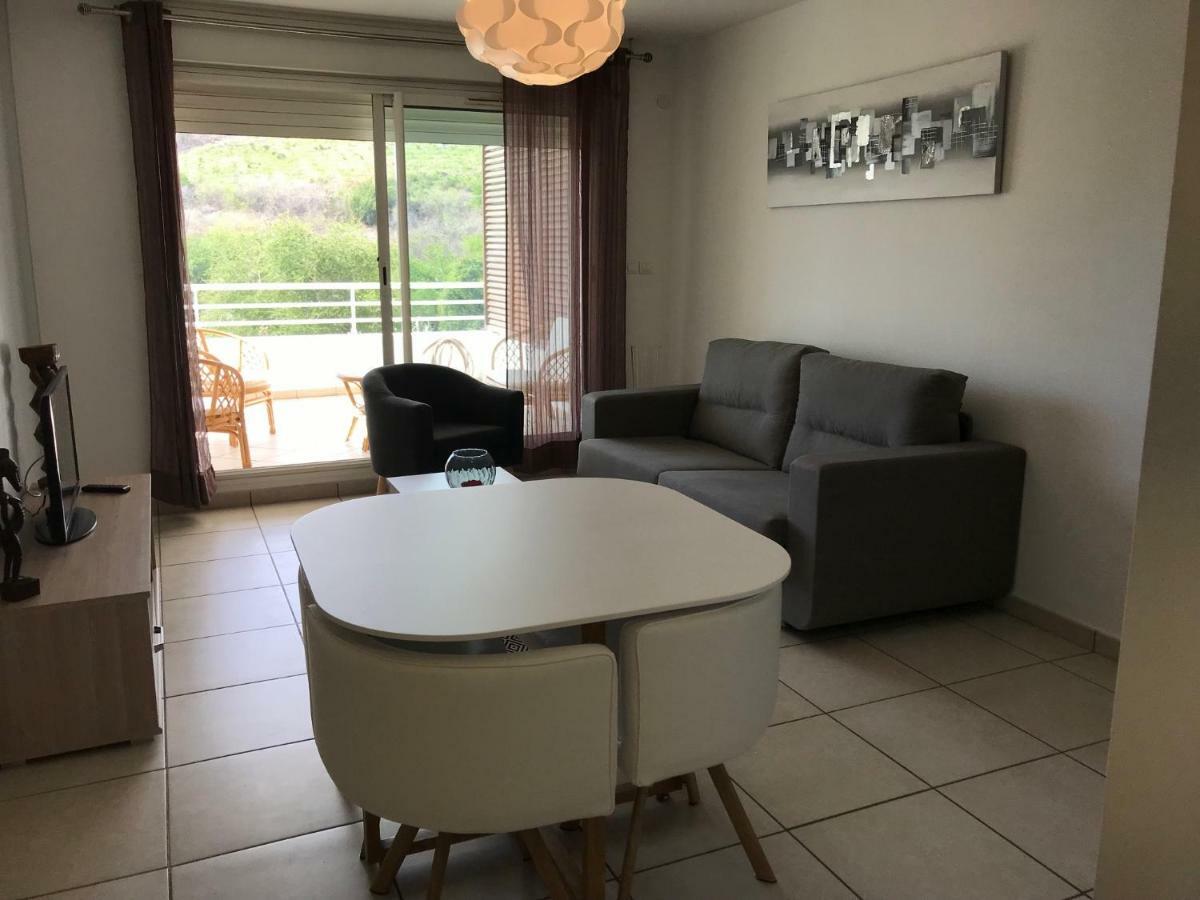 Meuble Homard Avec Jacuzzi Et Vue Mer Saint-Gilles-les Bains Exteriér fotografie