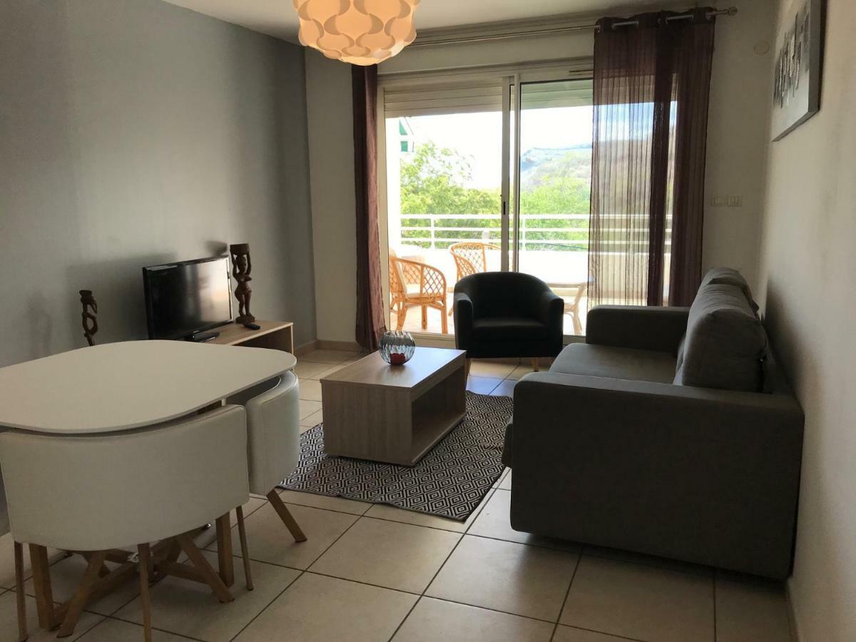 Meuble Homard Avec Jacuzzi Et Vue Mer Saint-Gilles-les Bains Exteriér fotografie